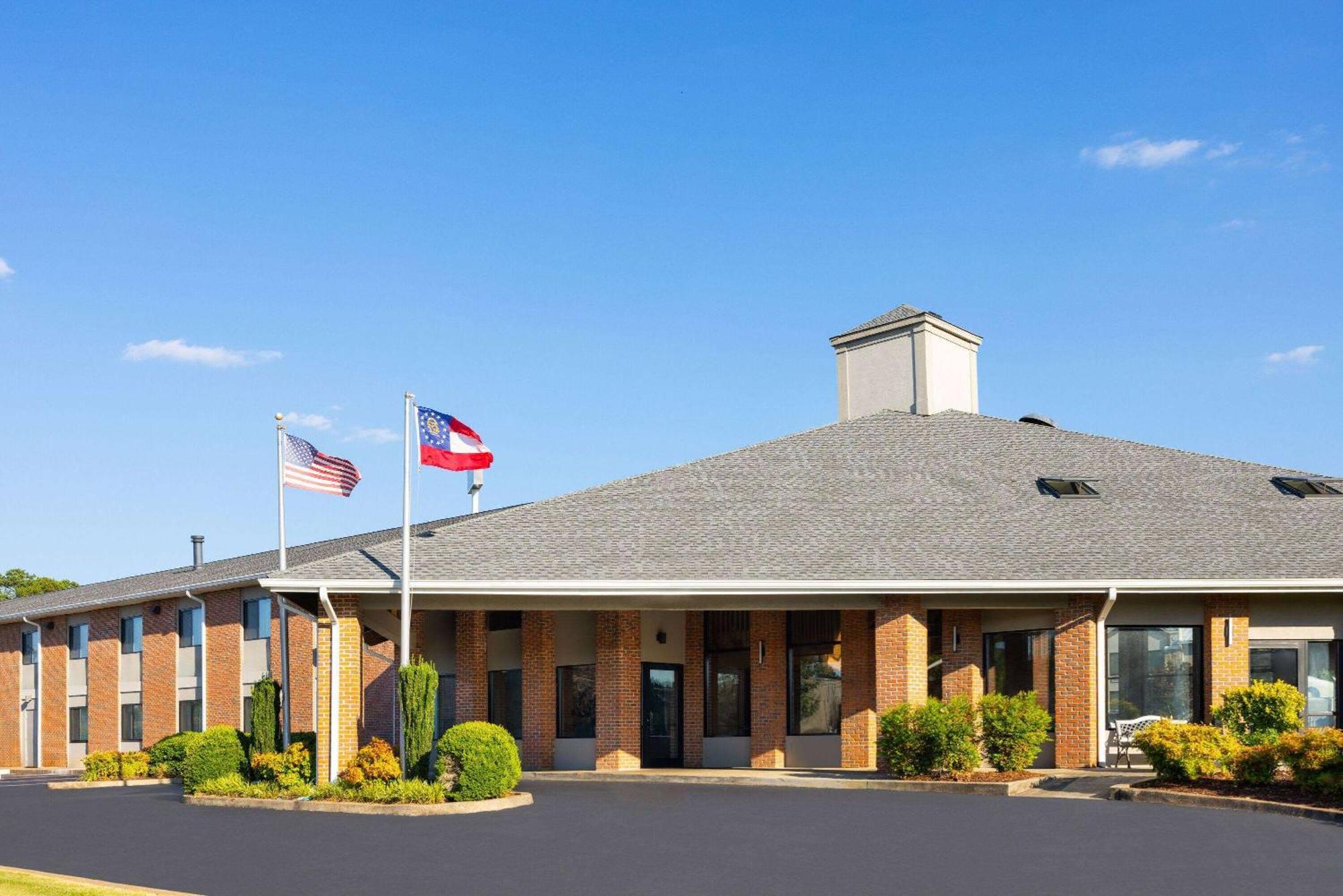 Hotel Baymont By Wyndham La Grange Exteriér fotografie